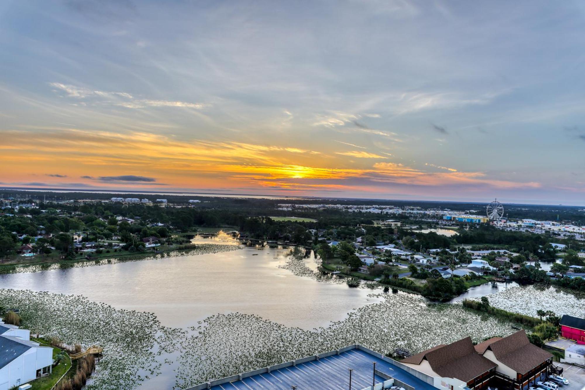 Emerald Isle Panama City Beach Bilik gambar